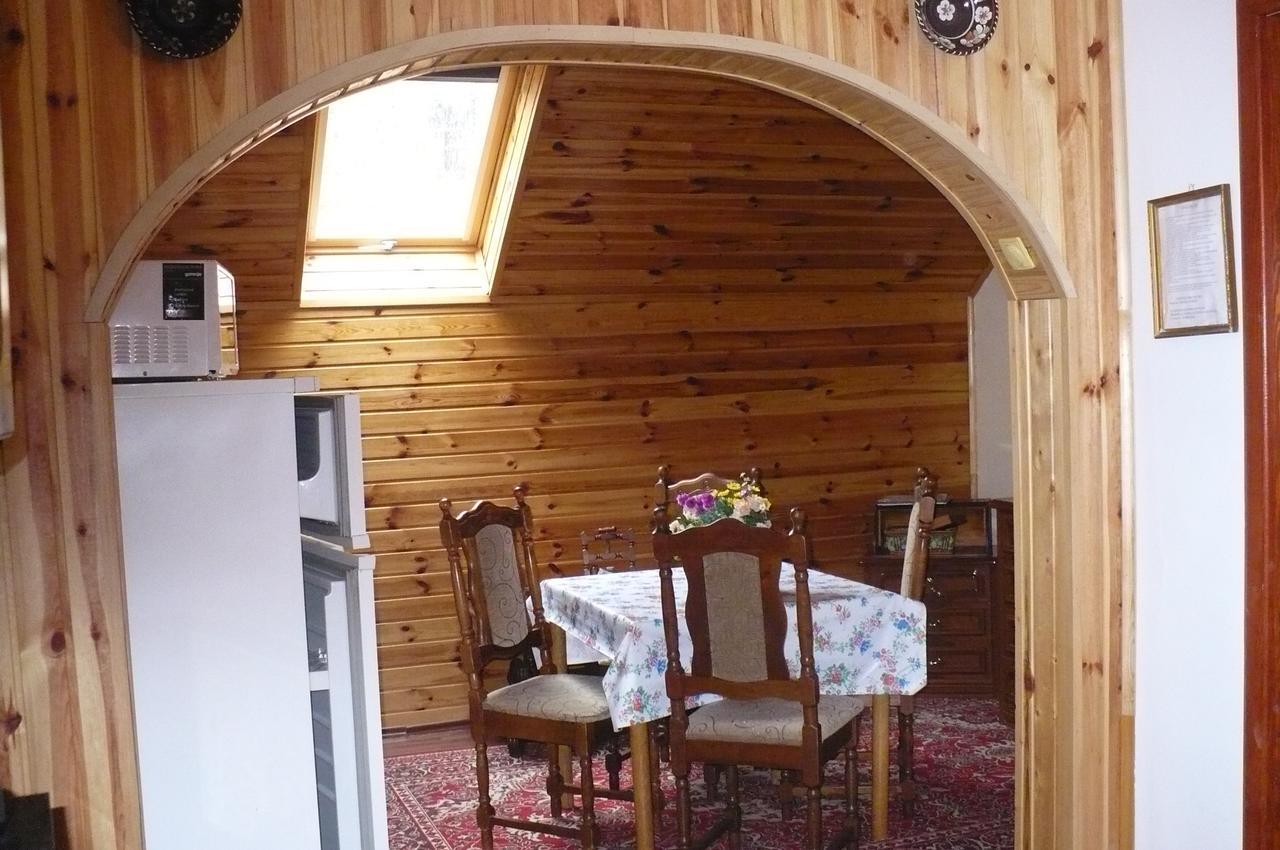 Апартаменты Kitty Apartman Мишкольц Экстерьер фото